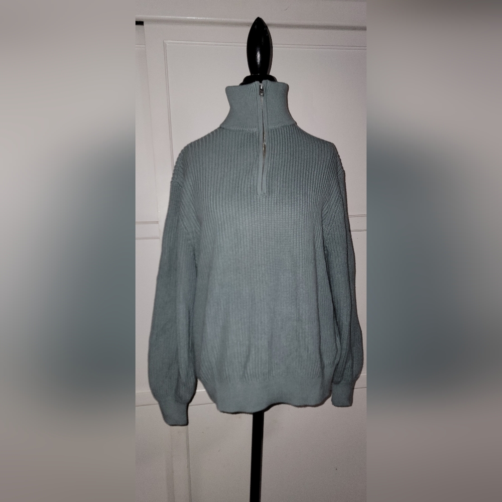 TNA Ribbed Knit Sweater in Soft Gray Size Small